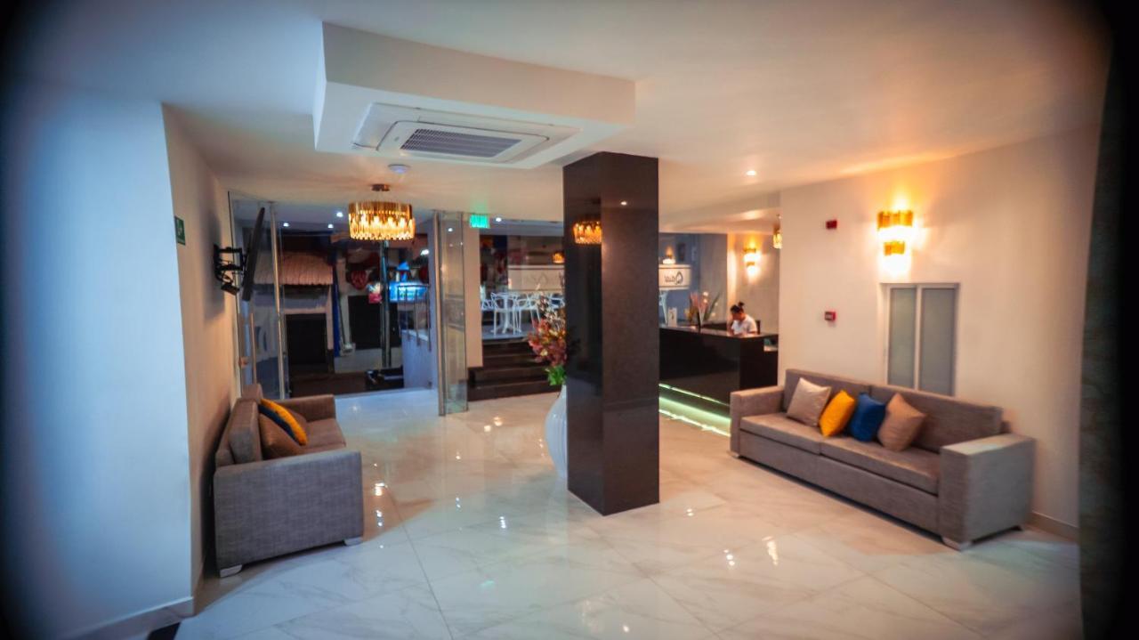 Hotel Qatar Калі Екстер'єр фото